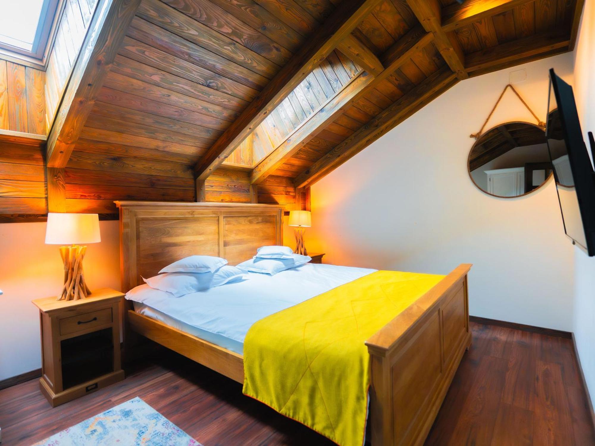Kaban Boutique - 5Star Central Villa In Dornavátra Kültér fotó