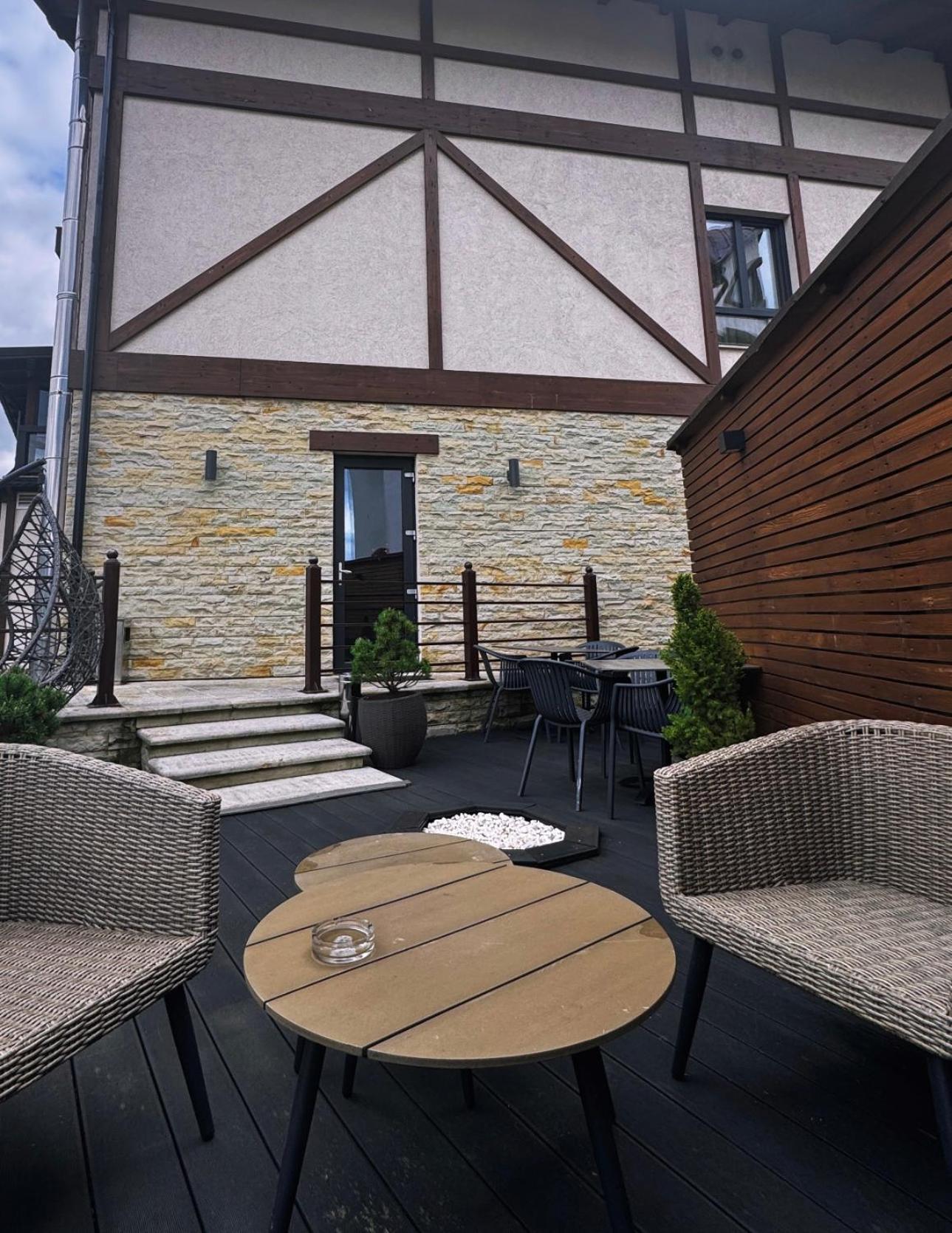 Kaban Boutique - 5Star Central Villa In Dornavátra Kültér fotó