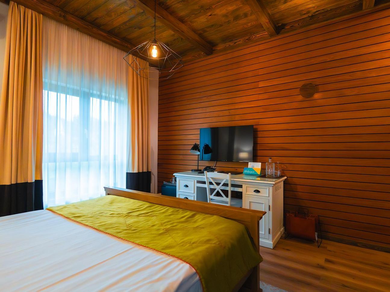 Kaban Boutique - 5Star Central Villa In Dornavátra Kültér fotó