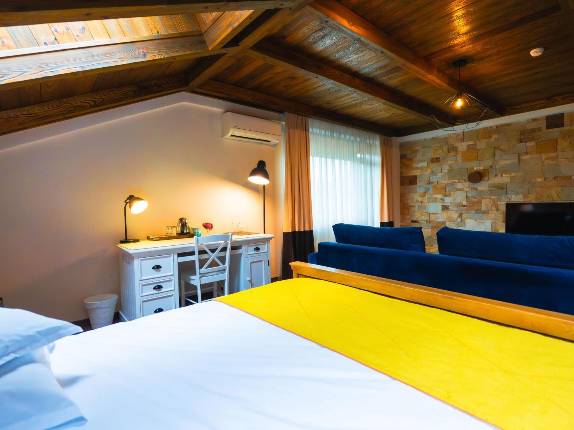 Kaban Boutique - 5Star Central Villa In Dornavátra Kültér fotó