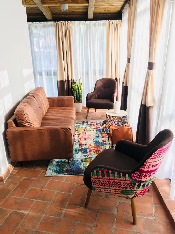 Kaban Boutique - 5Star Central Villa In Dornavátra Kültér fotó